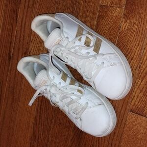 girls size 3 Adidas sneakers